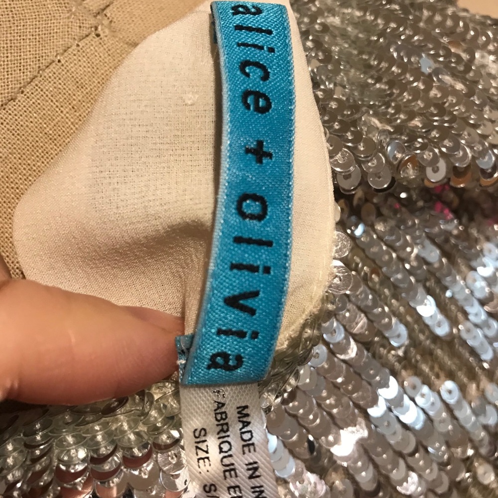 Alice & Olivia Silver Sequence Tank Blouse size S - Picture 6 of 7